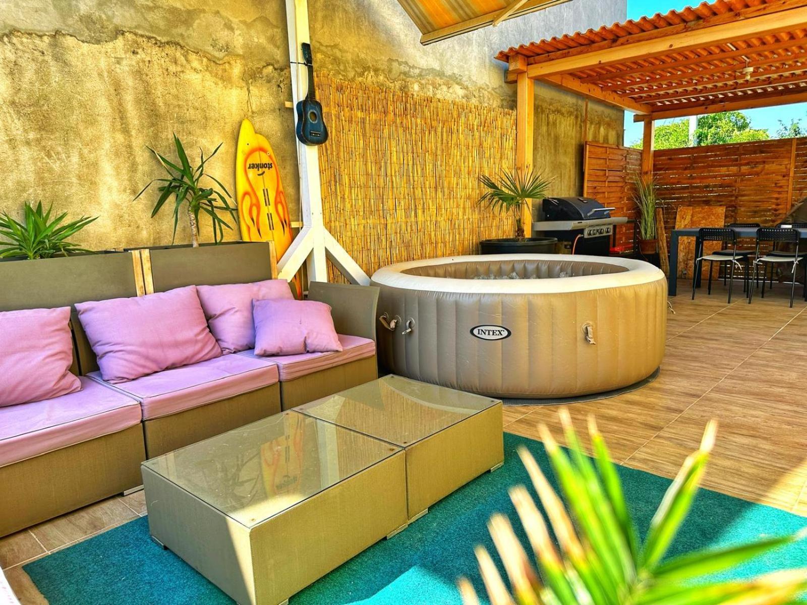 Roko Apartment *
